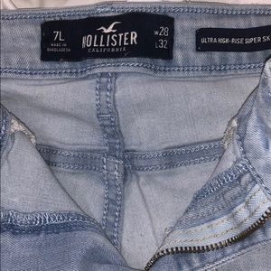 Hollister Jeans